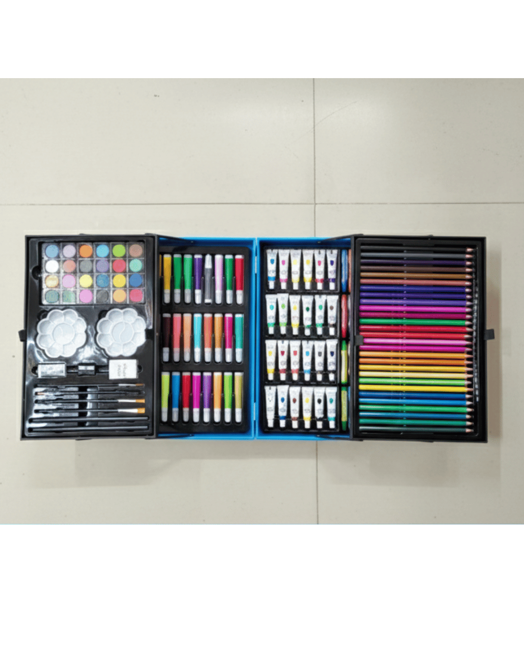 145-Piece Deluxe Art Kit - Image 3